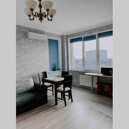 Апартаменты Целиком Odesa Exterior photo